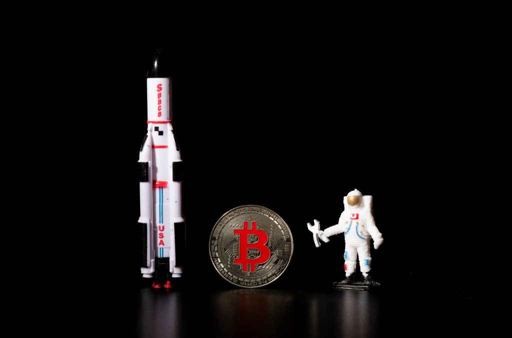 Crypto-space-bitcoin-rocket